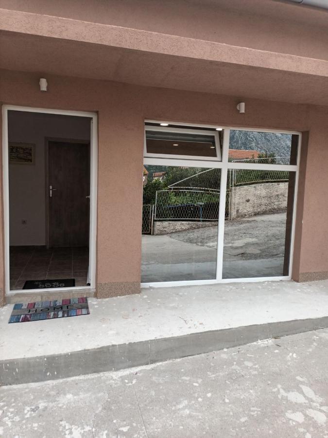 Apartments Alisa Kotor Buitenkant foto